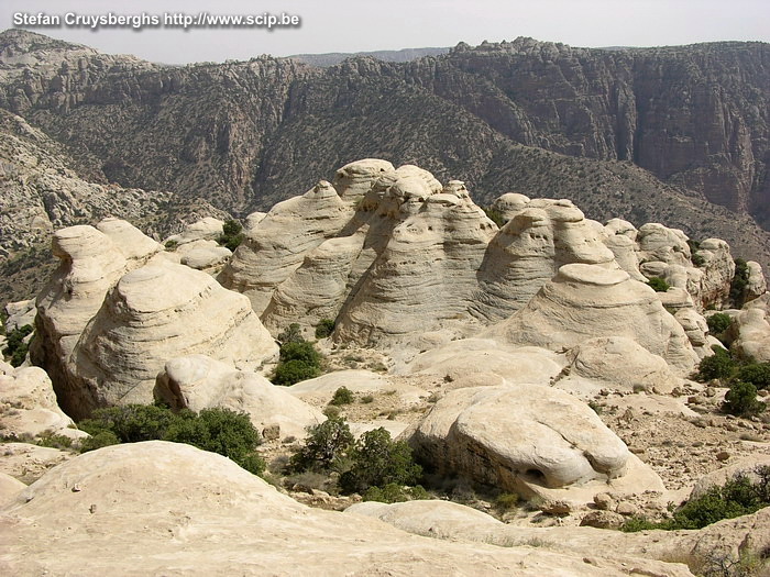 Rummana to Dana Eroted sandstone rocks in the nature reserve of Dana. Stefan Cruysberghs